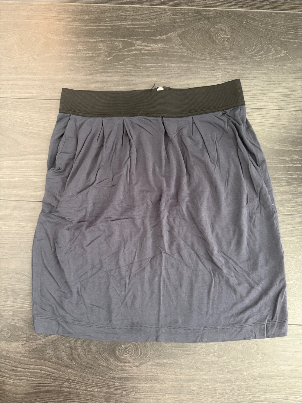 Plenty Propaganda - Women's Gray Skirt with Black Waistband and Pockets
